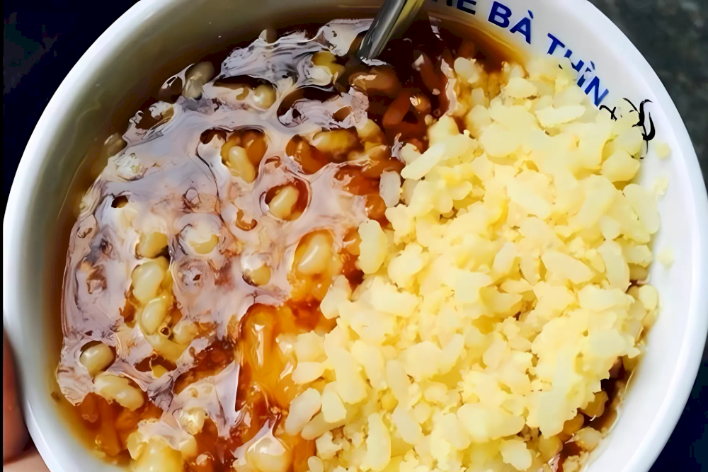 Che, often described as a ‘bowl of happiness’